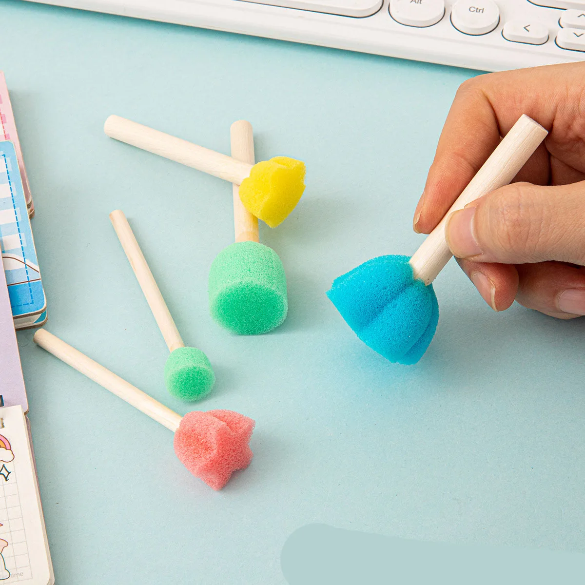 

10PCS Kids Arts and Crafts Face Painting Sponge Paint Pottery Sponges Art Sponge for Painting HMS01