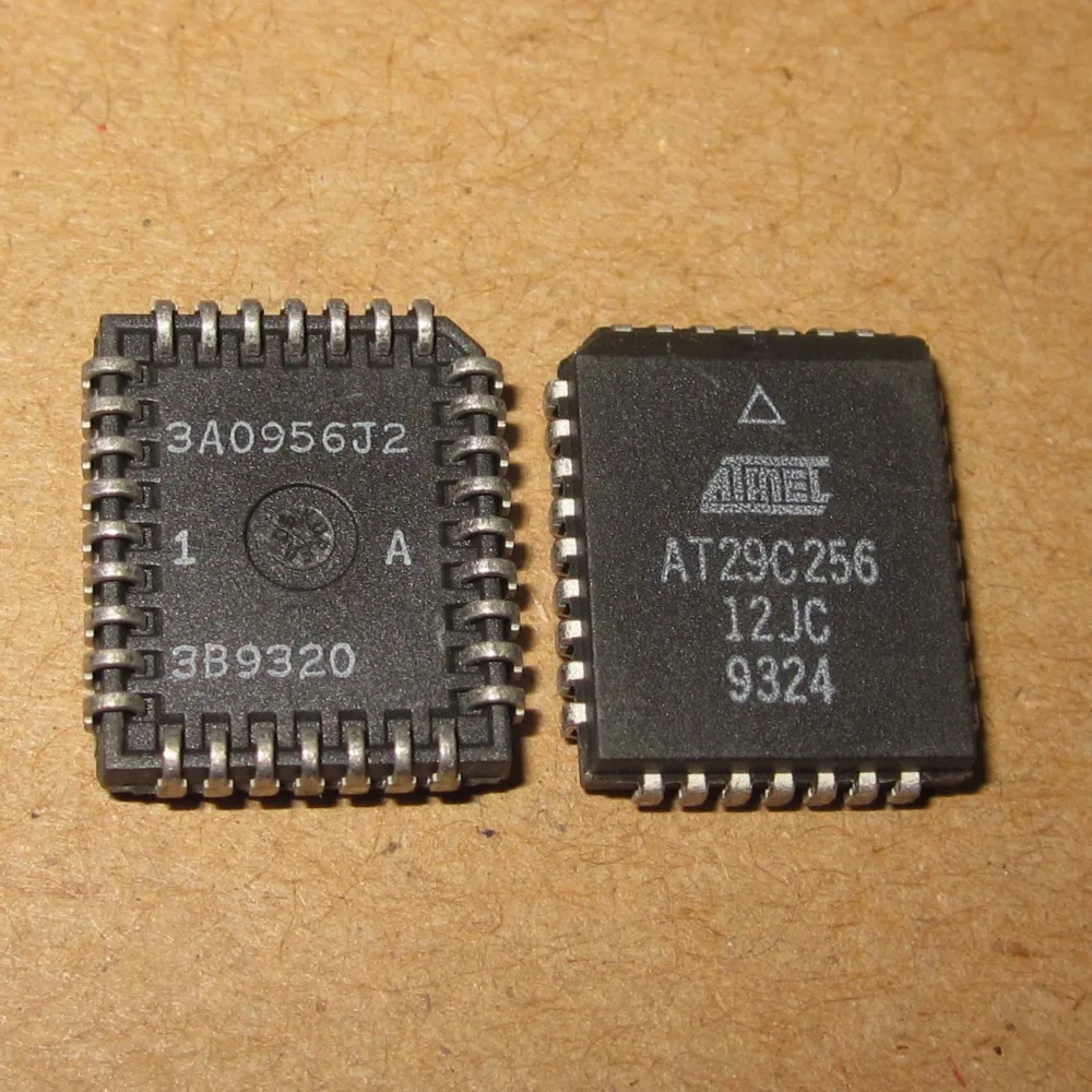 

AT29C256-12JC AT29C256-12 AT29C256 PLCC32 Original 10pcs/Lot