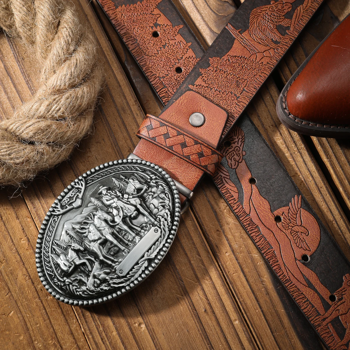 Vintage trifft auf Mode! PU-Legierungs-Gürtel mit Schnalle, geeignet für Männer und Frauen, um einen personalisierten Western-Stil zu kreieren. – Detail 6