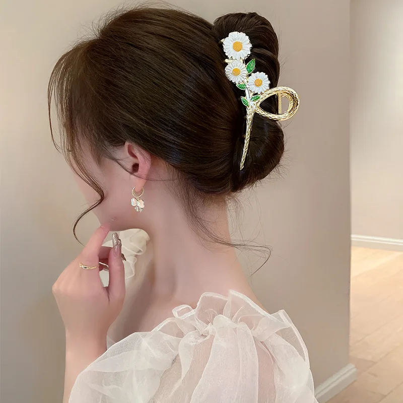 New Sweet Flower Durian Hair Claw Clip Ponytail Grab Hair Clips Shark Clip Woman Hairpins For Girl Hair Accessories Headdress