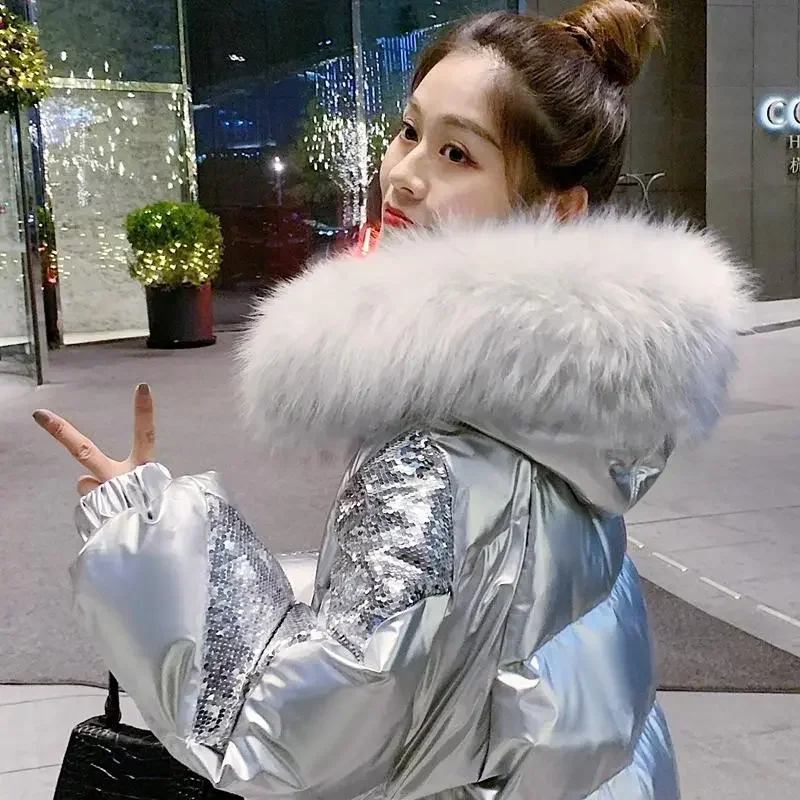 Winter Silver Glossy Down Jacket 2024 New Women\'s big fur neck hooded coat Female Thicken Parkas Fashion Short sequined jackets