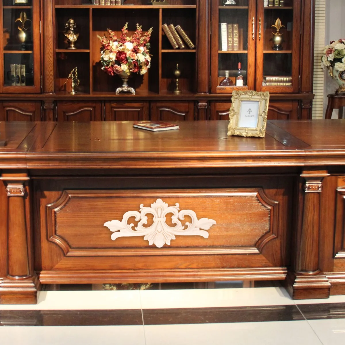 

2Pcs Solid Wood Applique Exquisite Carved Patterns Unpainted Frames for Furniture Cabinet Door Wall Decor Home Use