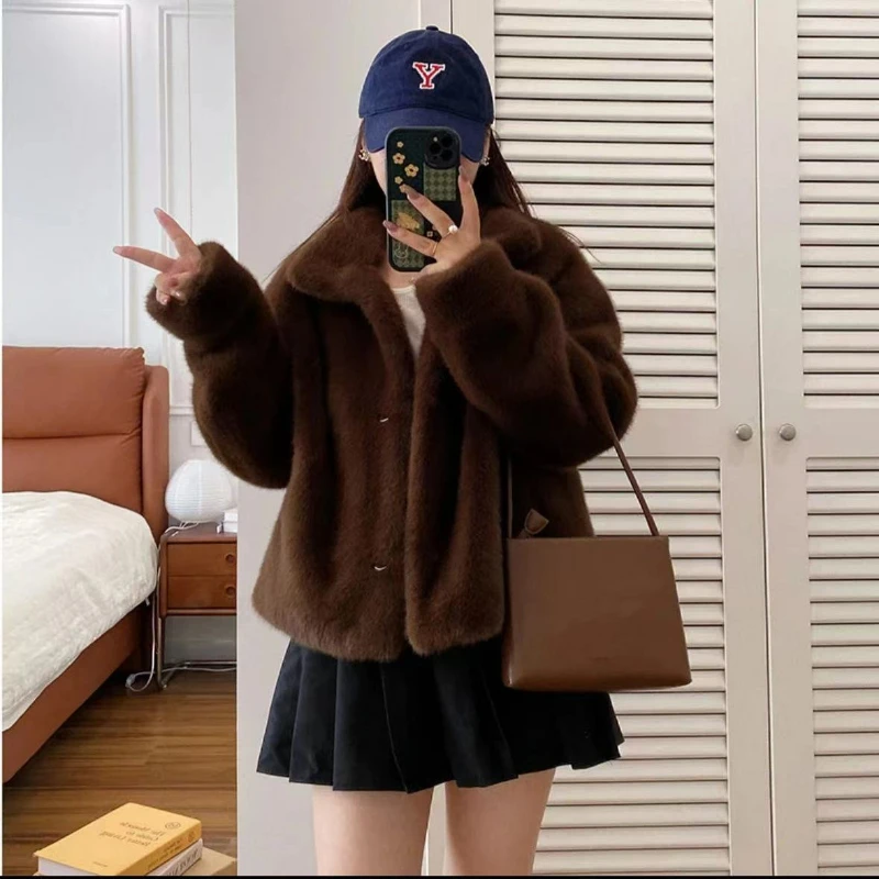 

Faux Fur Coats Women Short Coat Button Jackets Elegant Jacket Loose Streetwear Outerwear Splice Thick Warm Cardigan Winter