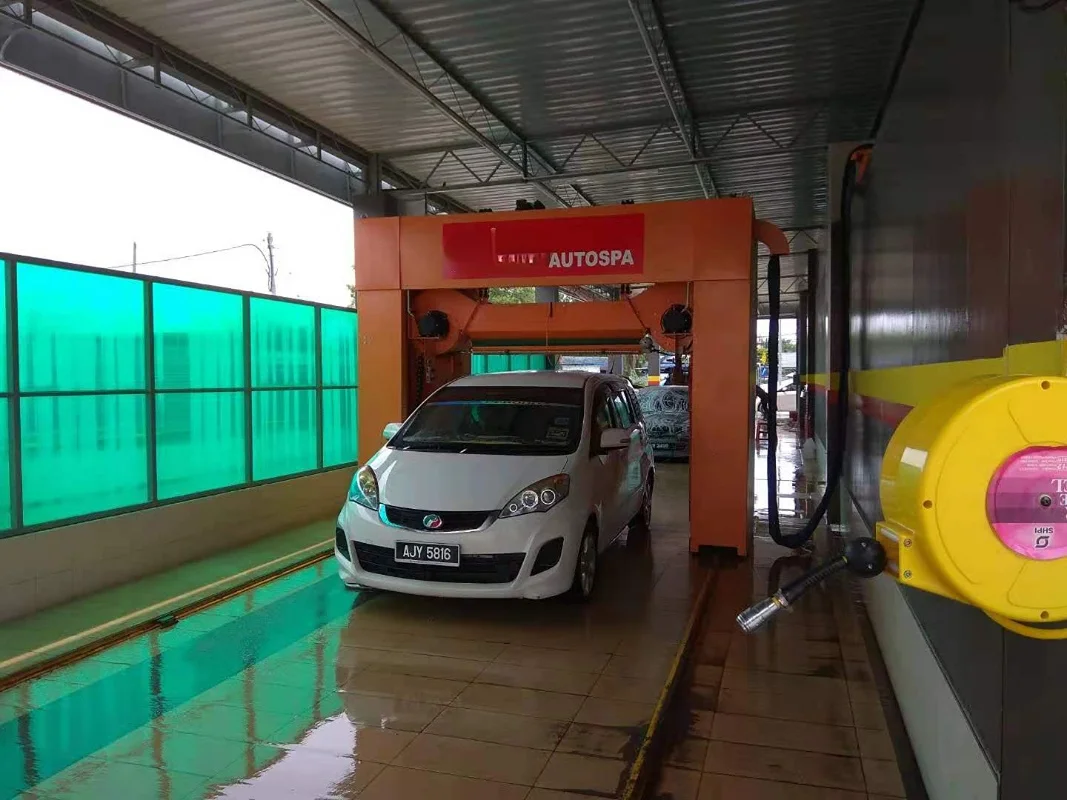 Quick car wash solution Innovative car wash machine Professional Brush High Speed Car Wash Machine with Automatic Service