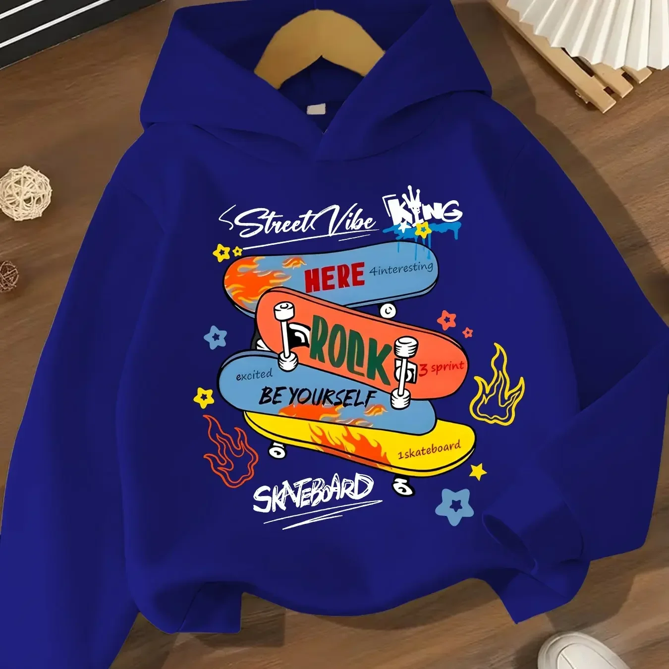 Kids Skateboard Hoodie Graffiti Graphic Print Pullover Sweatshirt Boys Girls Streetwear Cartoon Casual Hooded Top Autumn Winter