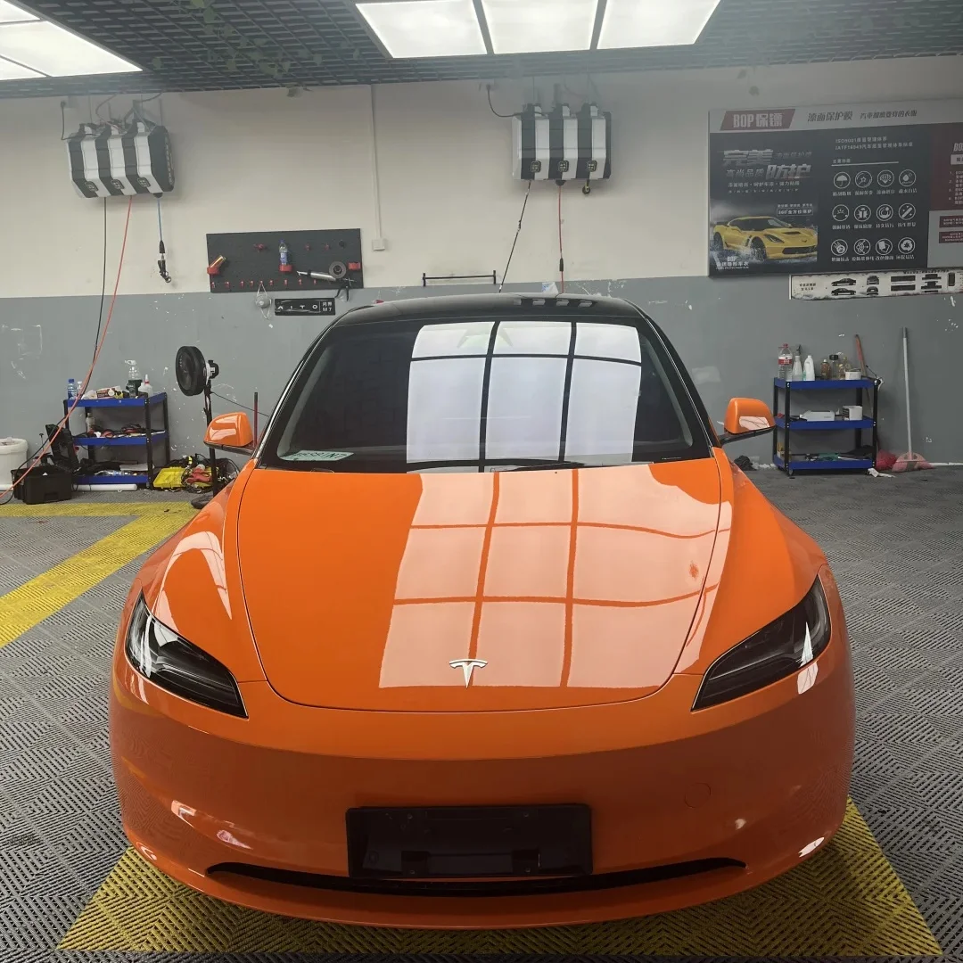 PET lucido metallizzato arancione pellicola per tutto il corpo rotolo di bolle d'aria pellicola protettiva per vernice vinilica per autoveicoli pellicola protettiva per auto