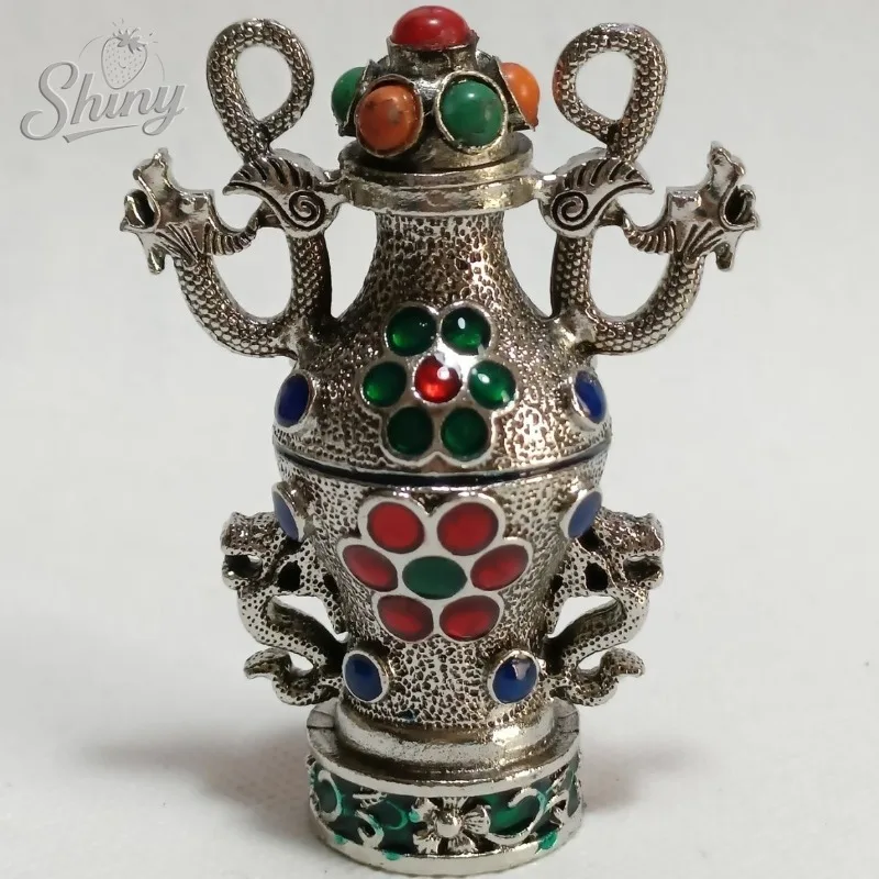 

Antique Bronze-style Enameled Tibetan-style Handcrafted Bottle Snuff Bottle Small Ornament