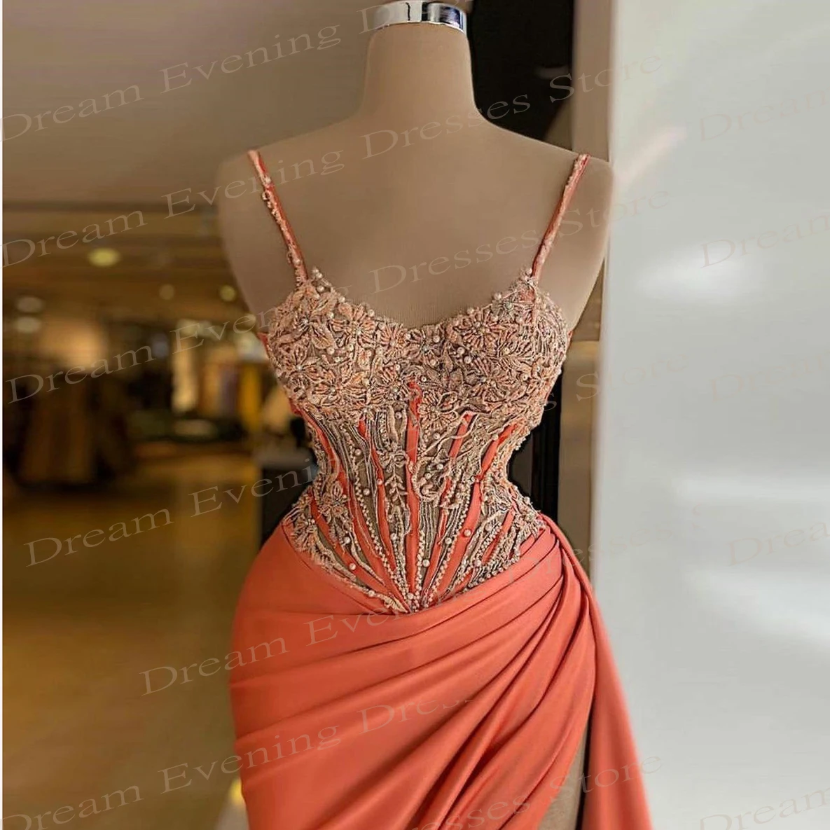 Charmante robe de soirée sirène sexy orange pour femmes, bretelles spaghetti populaires, perlée, Rh, quel que soit le côté, fendue, F.C., 2024