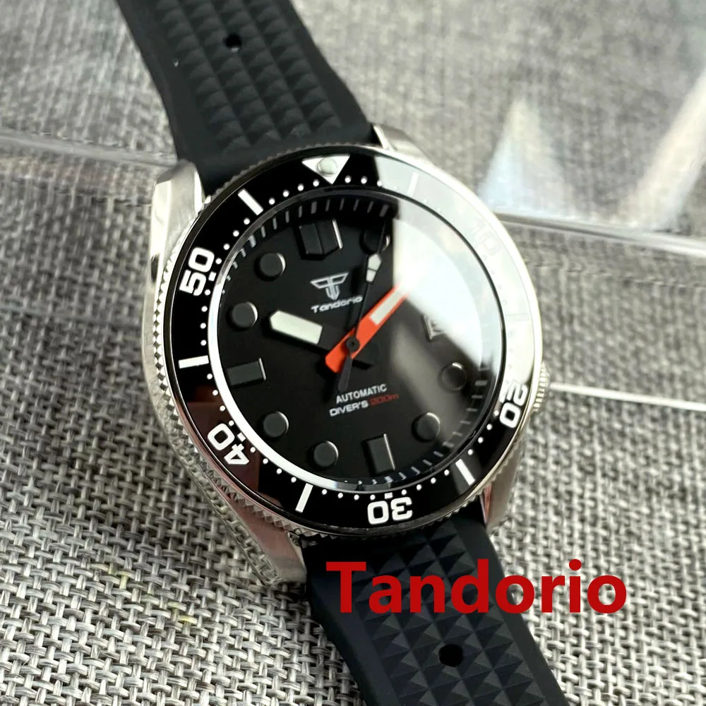 20ATM Diving Tandorio 42.5mm NH35A Automatic Men Watch Sapphire Glass Luminous Rubber Strap Date 3.8 o\'clock Crown Black Dial