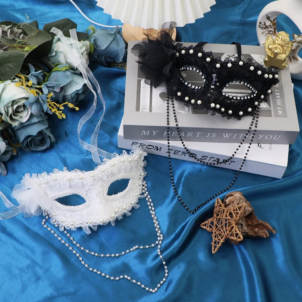 Masque de mascarade de princesse de venise, demi-masque en dentelle de perles raffinées, masque à fleurs latérales, masques de fête légers pour mascarade Cosplay