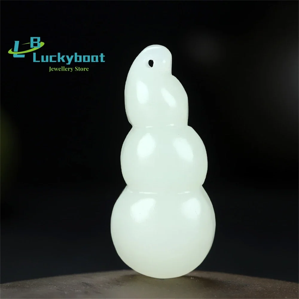 

Hetian White Jade String bBean Water Drop Heart-shaped Pendant For Men And Women Couples