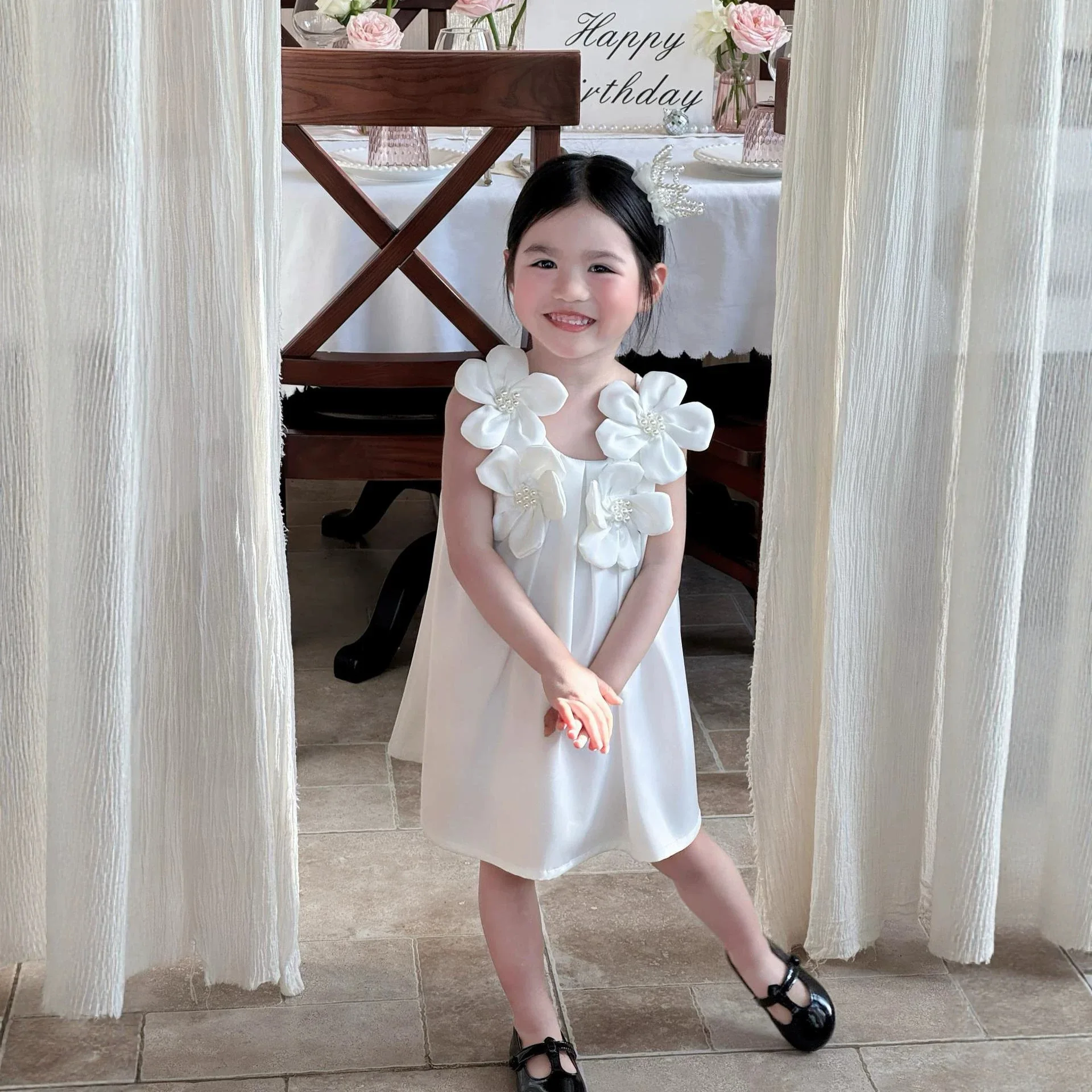 2026 Summer Girls Temperament Small Fragrant Style Three Dimensional Pearl Flower Birthday Dress Sweet Princess Vest Dress