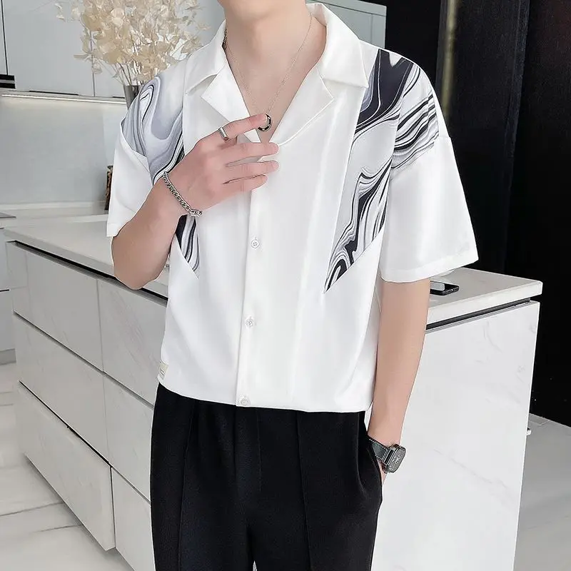 2024 New Summer Pi Shuai British Style Fashion Print Flip Collar Ice Silk Middle Sleeve Casual Loose Versatile Shirt for Men