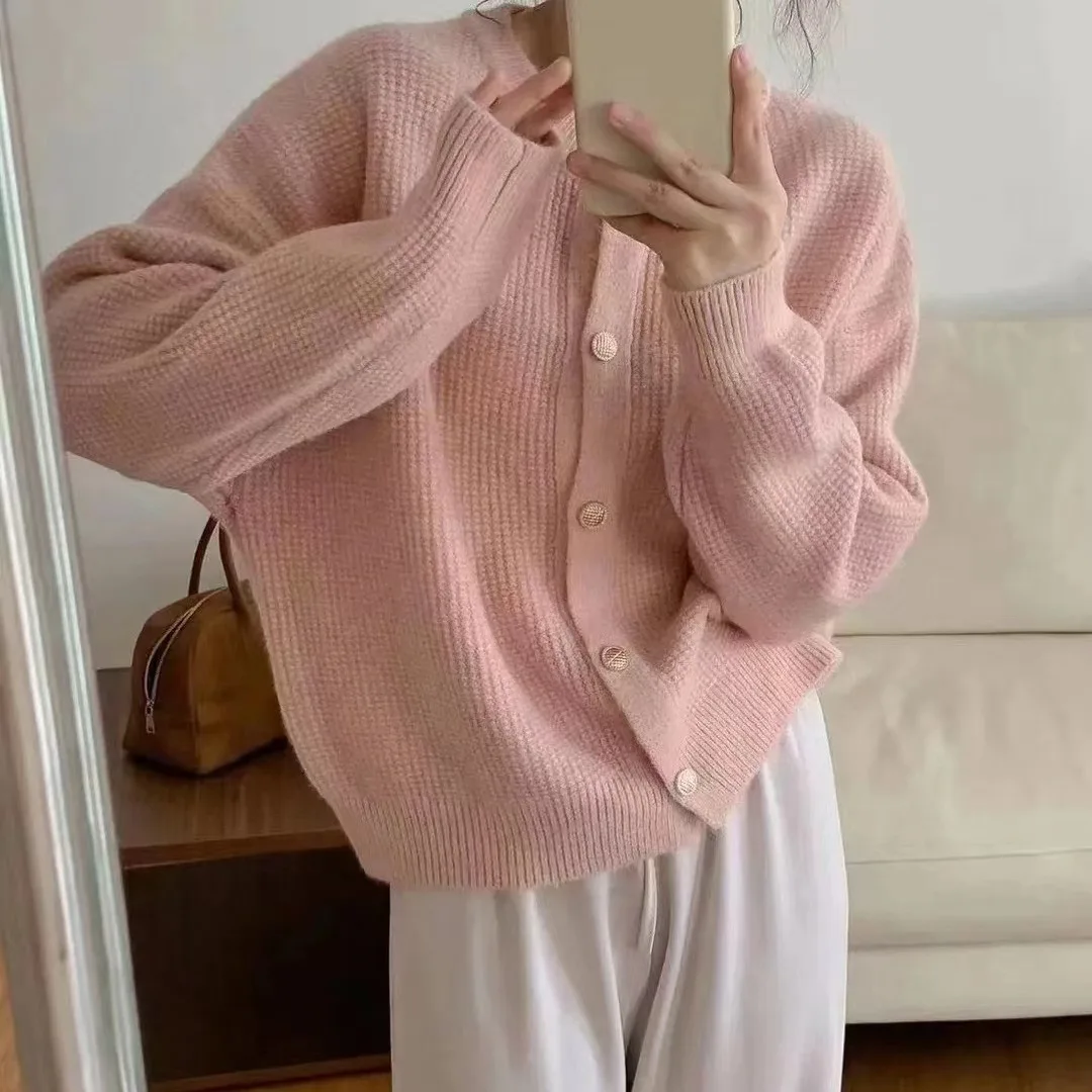2025 Cardigan maglione lavorato a maglia da donna nuovo autunno e inverno, giacca maglione piccola, top