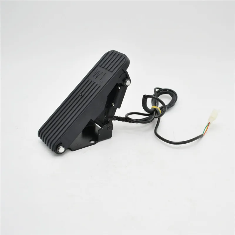 Plastic pedal accelerator electric car foot accelerator electric tricycle quadricycle accessories pedal switch