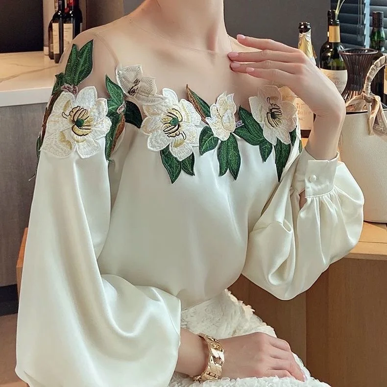 High Quality Lady Long Sleeve Off Shoulder Mesh Spliced Satin Embroidered Shirt Women Tops Shirts for Woman Blusa Chifon Blouse