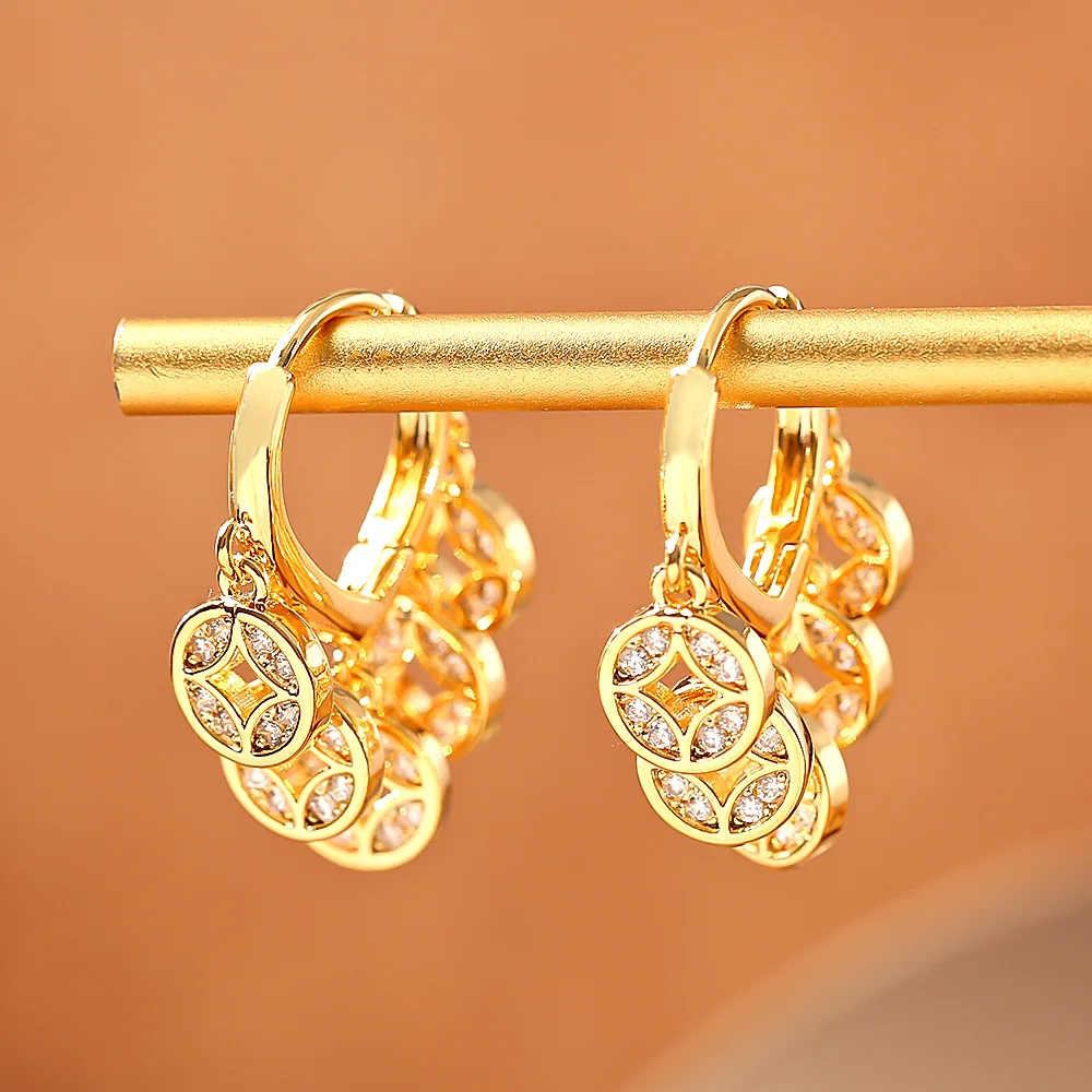 

Fashionable and Exquisite Five Emperors Coin Zircon Earrings Niche Design Earrings Simple Copper Coin Tassel Earrings