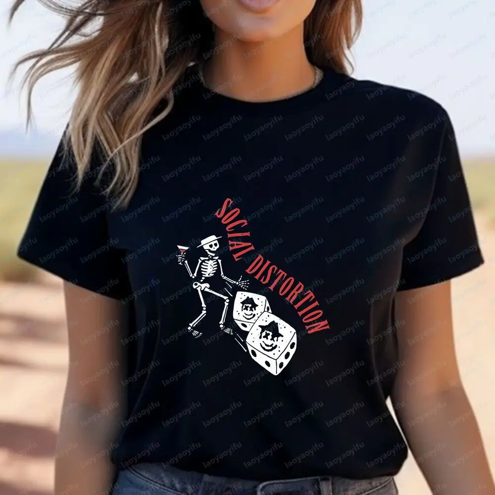 Social Distortion - Retro Piracy Style Classic Band Movement Short-Sleeved Men's and Women's Universal Round-neck T-Shirt