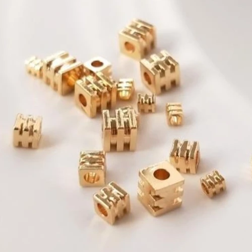 

American Copper 14K Gold Color Square Beads Three-Line Square Loose Beads DIY Bracelet Necklace String Jewelry Beads