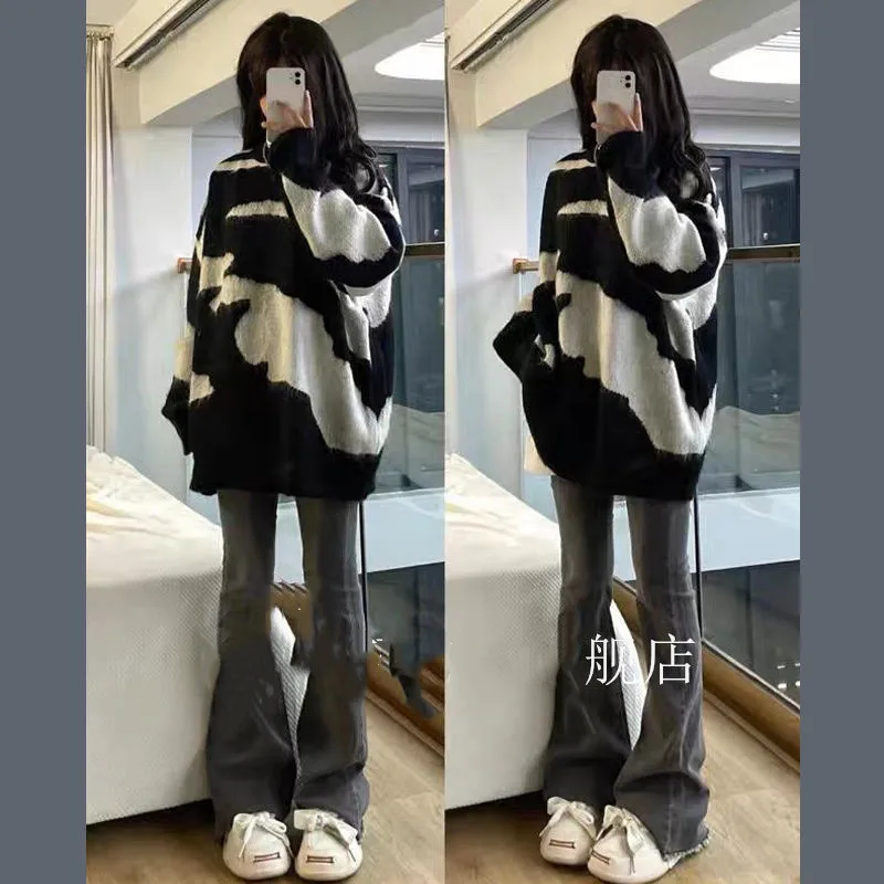 Autumn/Winter Women's Set 2024 New Style Korean Fashion Black and White Knitted Sweater Jeans Two Piece Set