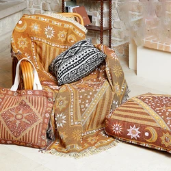 Outdoor Jacquard Tapestry Camping Blanket Decorative Picnic Mat Bohemian Thread Quilt Multi-functional Sofa Leisure Blankets