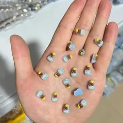 20 adet 3D manikür Kawaii karikatür aksesuarları Mini boyutu ayı köpek rakamlar Diy Nail Art dekorasyon Charms profesyonel tedarikçisi