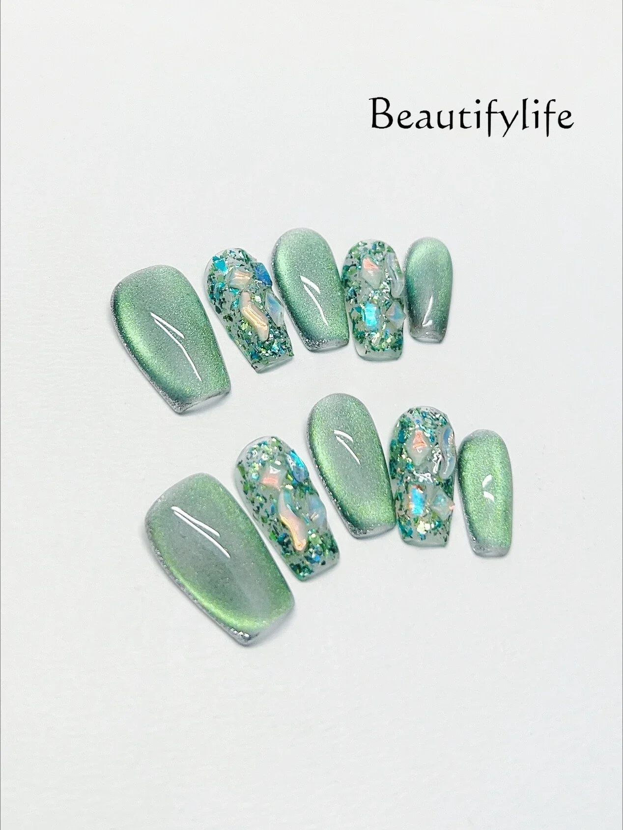 Handmade Wear Nail Short Cat Eye Green Flash Diamond Nail Patch