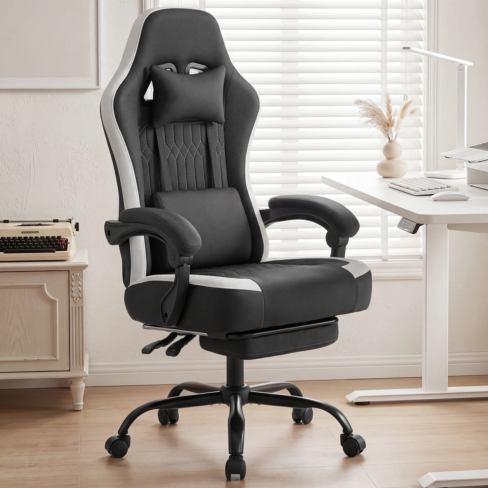 

MCQ Computer Gaming Chair Ergonomic Desk Chair with Footrest and Lumbar Support 360° Swivel Wheels High Back Height Adjustable Task Chair with Linkage Armrests and Headrest