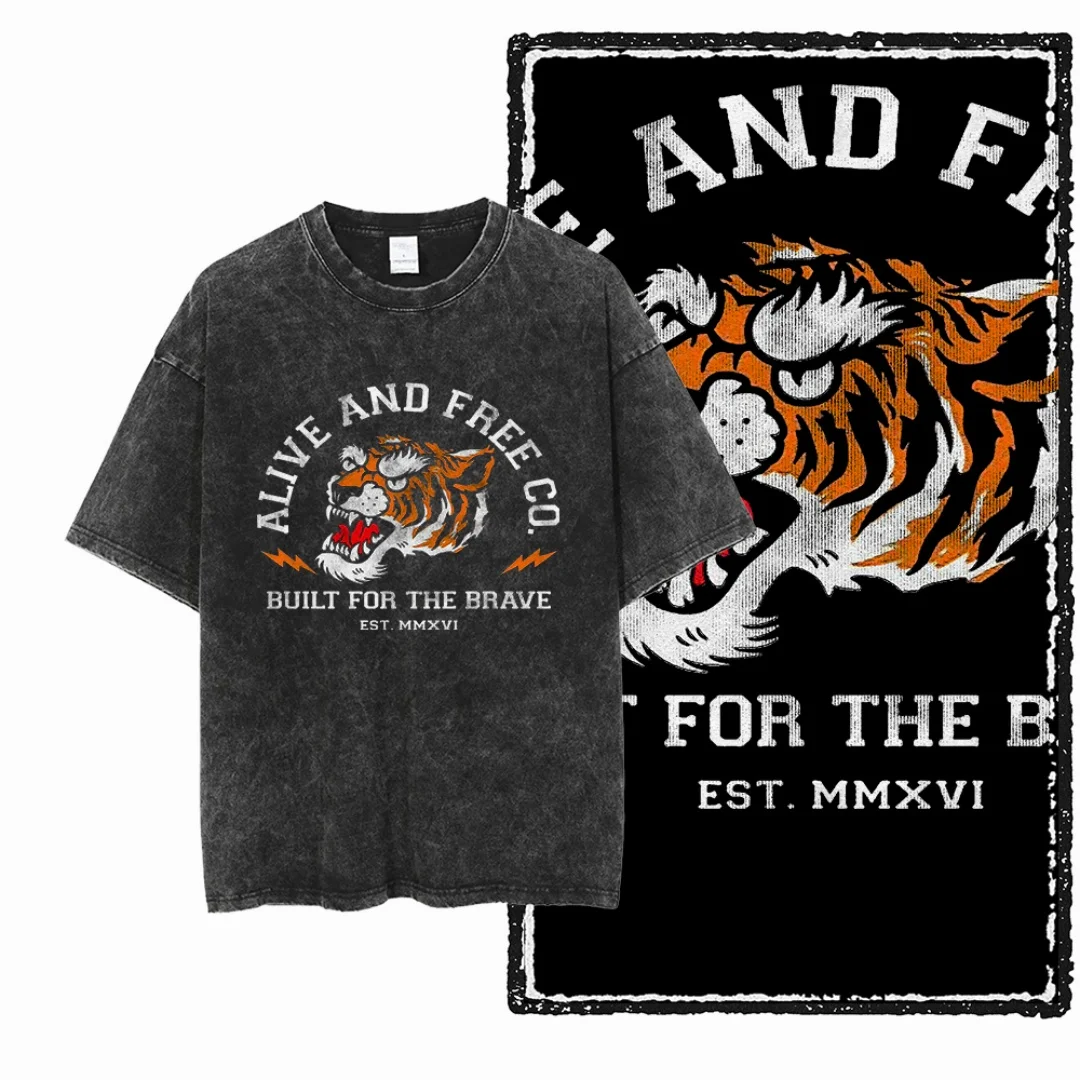 

Tiger Graphic Alive And Free Slogan Men T Shirt Oversized Men Tee Vintage Washed Black T-Shirt Built For The Brave Men’s T Shirt
