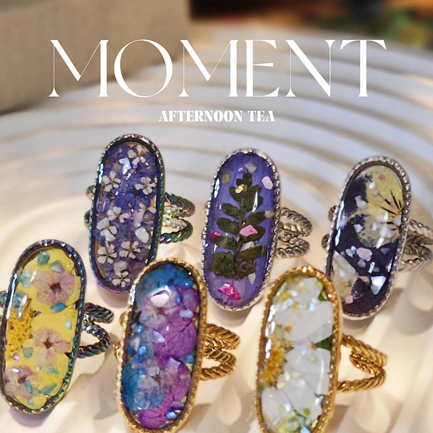 

3345 Wholesale Handmade Shell Fragmented Flower Oil Painting Style Dried Real Flower Stainless Steel Open Ring Christmas Gift