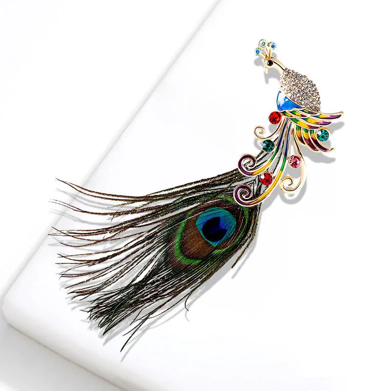 

Retro Peacock Brooch Large Size Feather Rhinestone Corsage Trench Coat Shawl Buckle Pin Wedding Accessories Mystique Badge