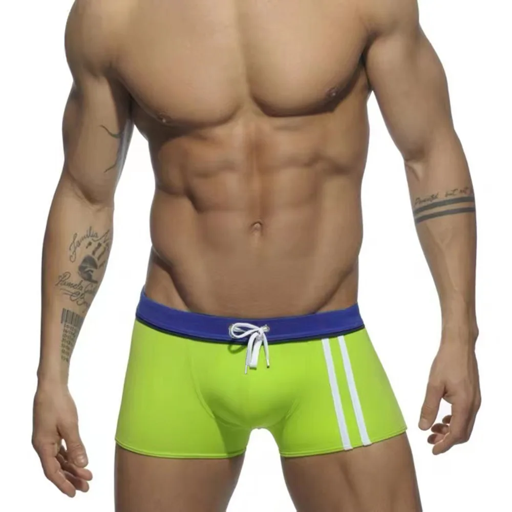 

Men's Flat Corner Boxers Low Waist Fashion Striped Design Swimming Trunks Beach Training Swimsuit Shorts