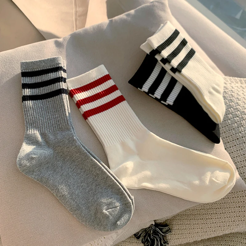 1-3pairs Solid Color Stripe Socks Women Simple Sports Crew Skateboard Mid Tube Sock Unisex Breathable Cotton Knitted Long Sox