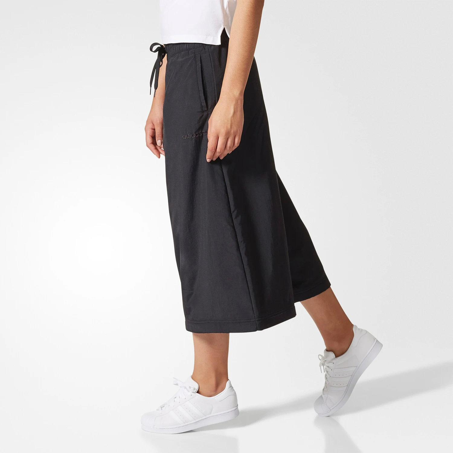 Adidas Originals Three-Leaf Clover Women's Sport Casual Comfort Wide Leg Trousers BR0291