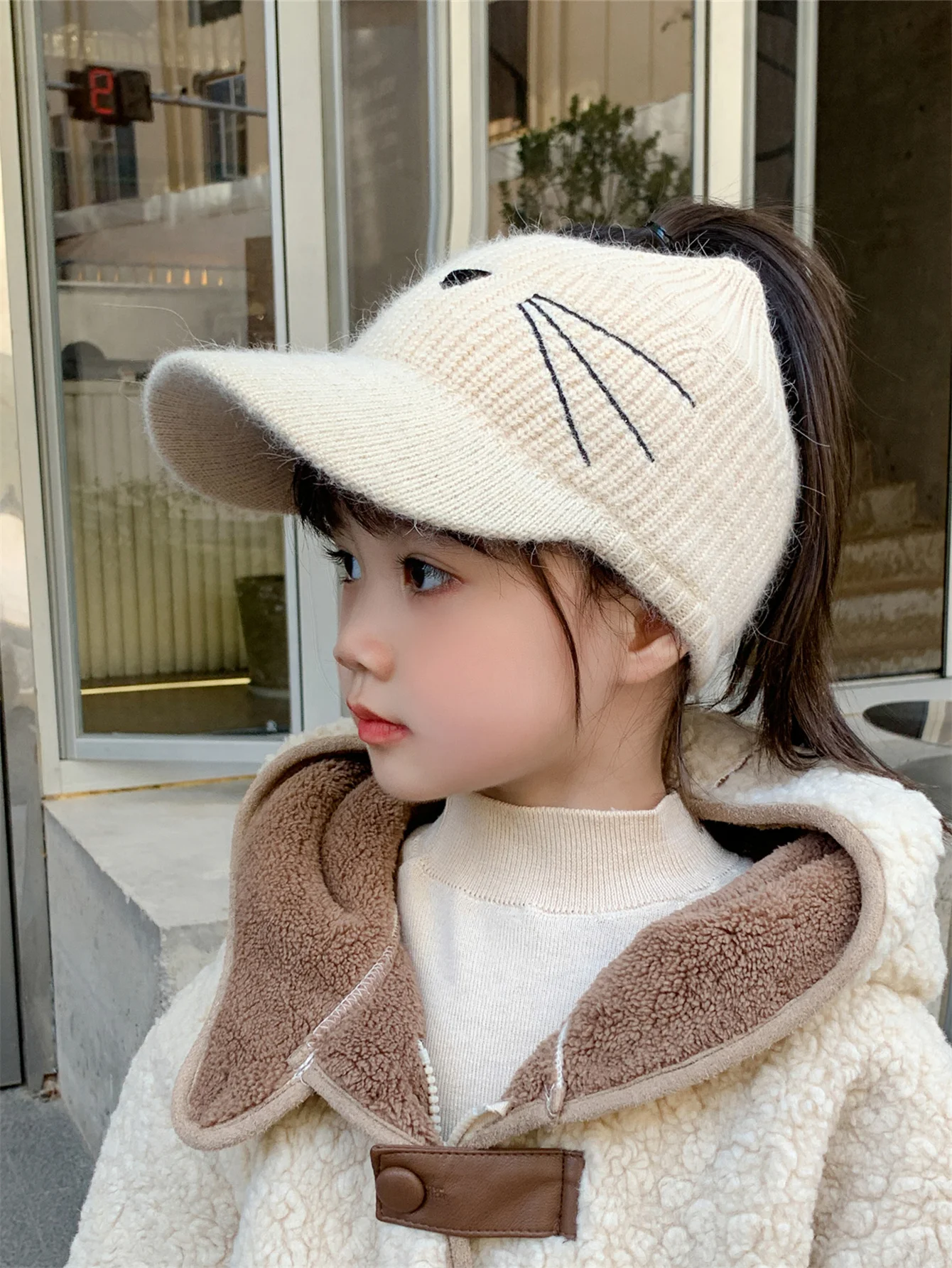 Girl\'s Hat Autumn and Winter New Knitted Warm and Cute Ear Protection Baby Thickened Wool Children\'s Empty Top Duck Tongue Hat