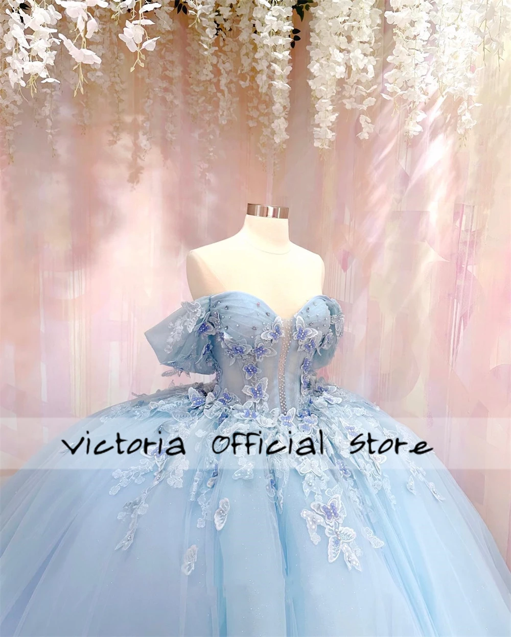 Beautiful Baby Blue Princess Quinceanera Dresses Beaded Lace Applique Ball Gown 15 Years Old Dress For Birthday Party Customized