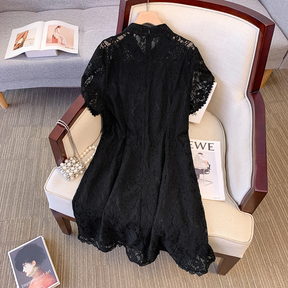 Plus-size women\'s summer leisure commute loose and comfortable chiffon dress Chinese-style black lace tray buckle long dress big