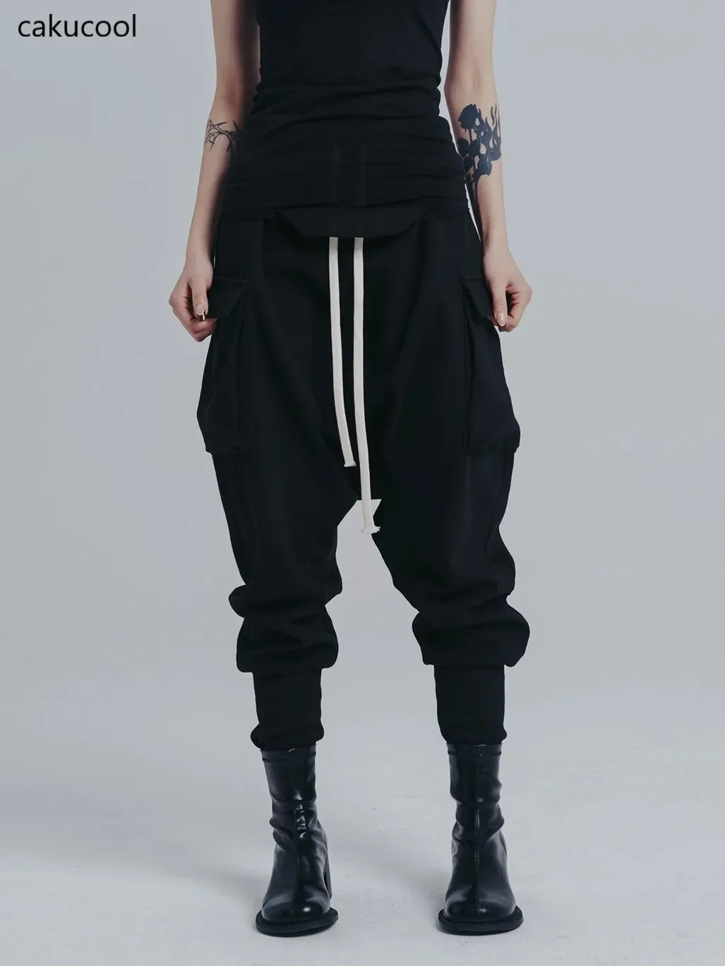 

Cakucool Neutral Handsome Asymmetric Pants for Women Dark Gothic Large Pocket Cargo Haram Pants Straight Street Black Pants