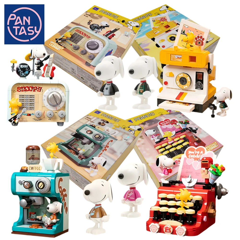 

Original PANTASY Snoopy Retro Machine Series Building Blocks Peanuts Peripheral Camera Radio Assembly Toys Gifts for Boys Girls