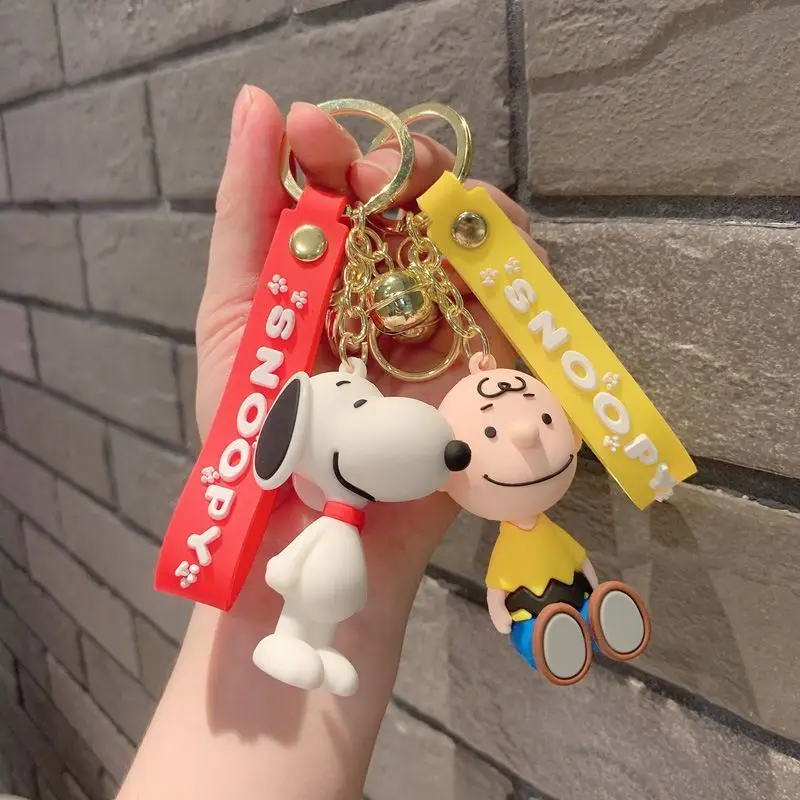 New Cartoon Cute and Exquisite Animal Pendant Schoolbag Accessories Snoopy&Charlie Keychain  Car Key Ring Children's Toy Gift