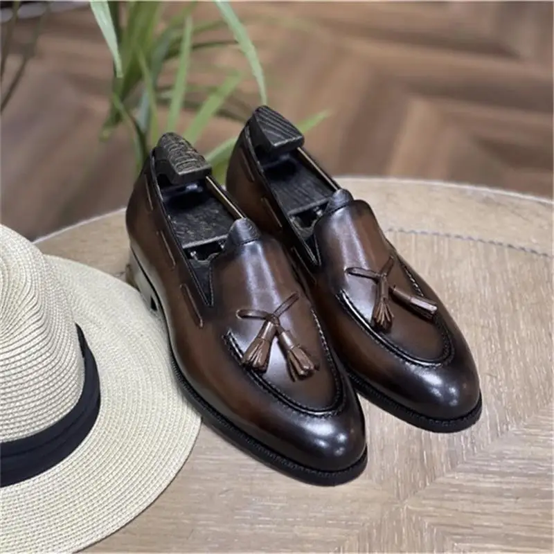 Genuine Leather Black Men Loafers Round Toe Low Heel Classic Fringe Slip-On Fashion Comfortable Business Casual Daily Men Shoes