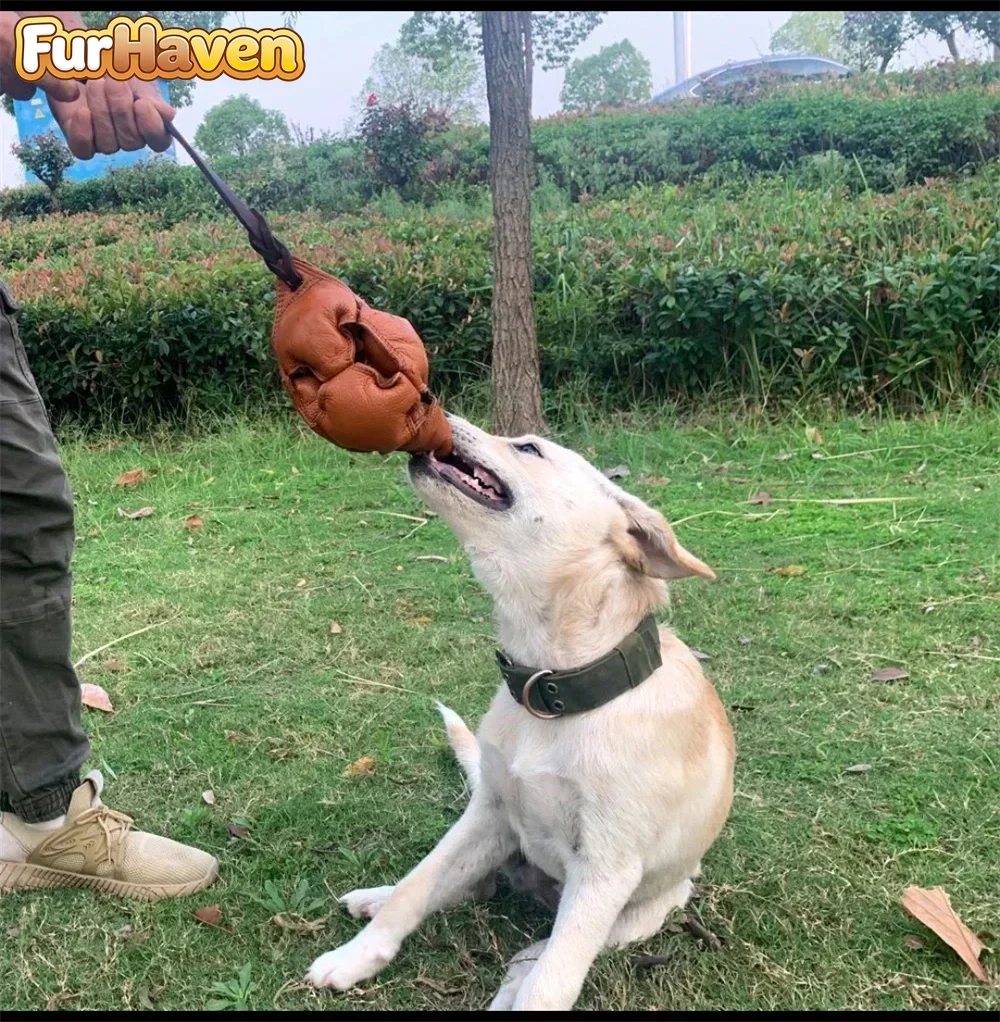

Новая кожаная игрушка-мяч FurHaven для дрессировки собак, прочный мяч-прорезыватель из воловьей кожи для предотвращения укусов, прочная жевательная палка для собак, немецких овчарок