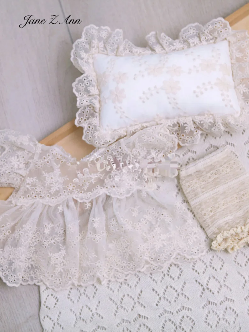 Newborn Photography props  Baby girl Lace Embroidery Retro dress+pants+pillow  Studio Clothing Pillow