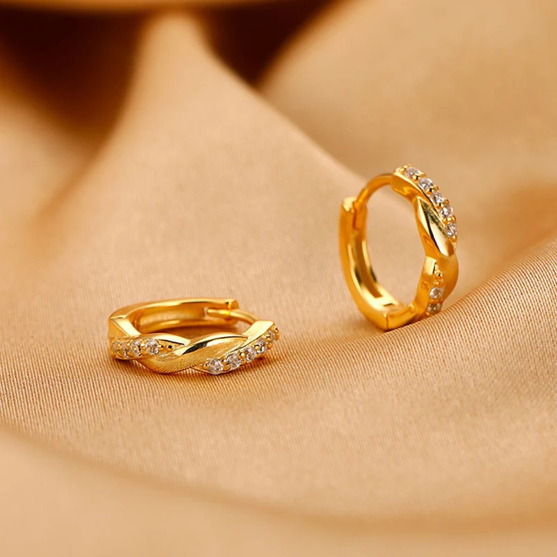 Girls' Small Mobius Hoop Earrings Shiny Micro Crystal Twisted Tiny Circle Female Minimal Ear Piercing Jewelry Accessories Cute