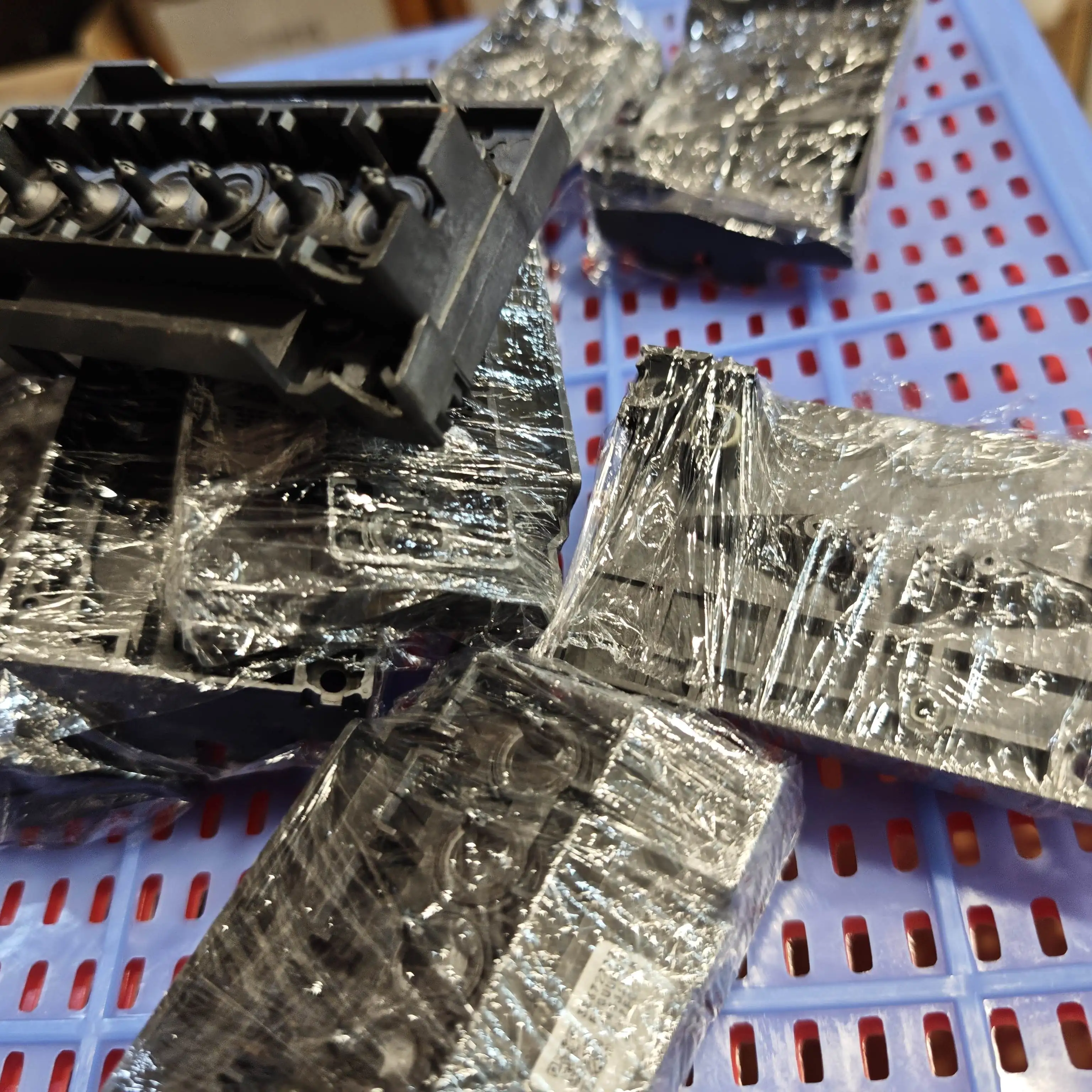 

1PCS L1800 Print Head Cover for Epson L800 L801 L805 R270 TX650 R290 T50 R1400 R1430 R330 R280 Print head Manifold