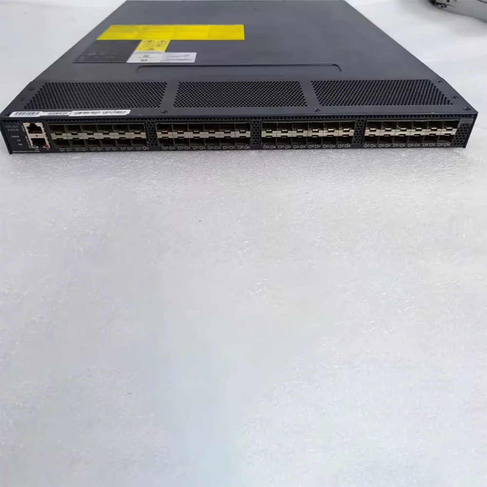16 port activated 8G fiber storage switch DS-C9148-16P-K9