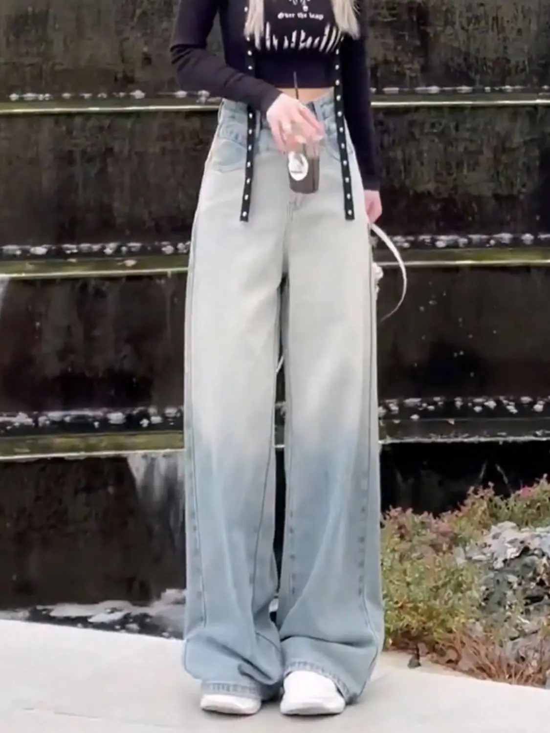 Damskie jeansy z wysokim stanem i szerokimi nogawkami, luźny krój, jasny kolor, letnie, nowe, wyszczuplające, uniwersalne, zwiewne spodnie dżinsowe, modne.