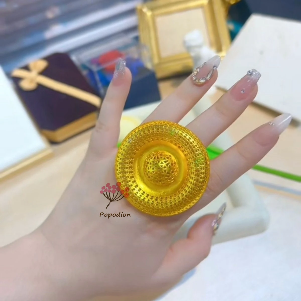 

Новое кольцо из 24-каратного золота в Дубае для романтических свадебных украшений для женщин DD10571