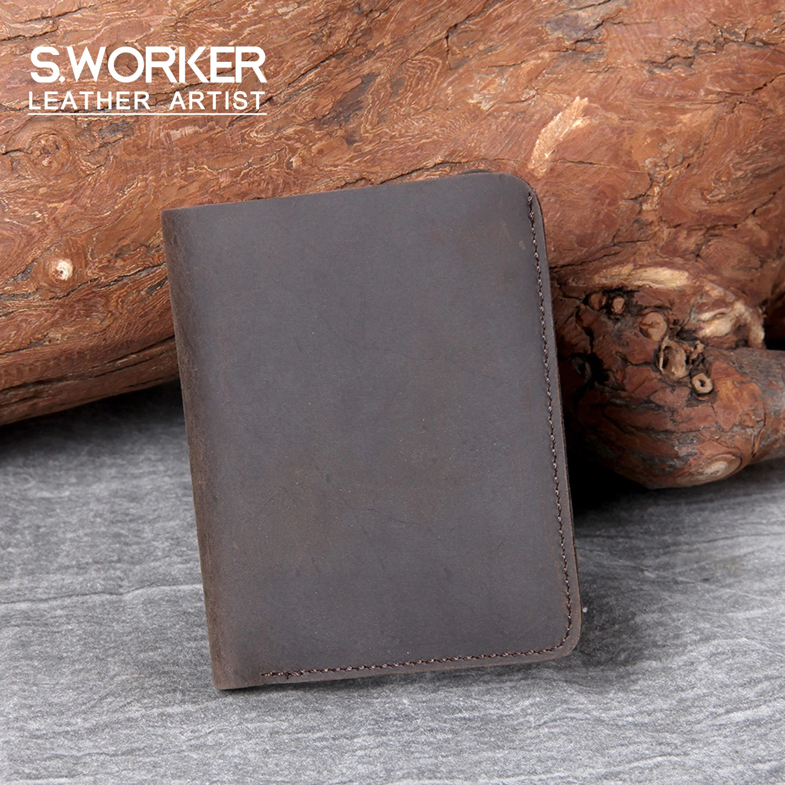 S.WORKER Klassische Kurzbörse aus Vollnarbenleder für Herren, Minimalistische Taschenbörse mit Kartenhalter – Detail 2