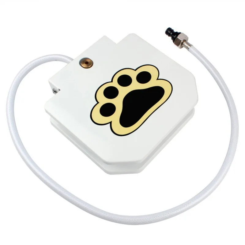 

Wholesale Automatic Pet Water Fountain Adjustable Iron Automatic Dog and Cat Water Treader Supplies